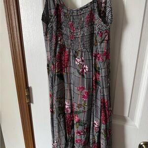 Floral Black and Pink Women's Dress